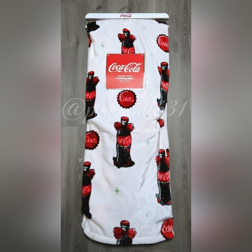 Coca-Cola Bow Bottle Throw Blanket Velvet Soft Plush Throw Blanket